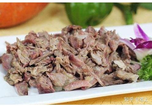 欲钱看狗肉挂羊头的店打一生肖全面释义、前沿解答解释落实